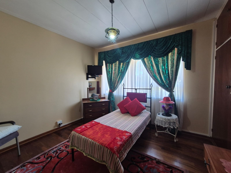 7 Bedroom Property for Sale in Parys Free State